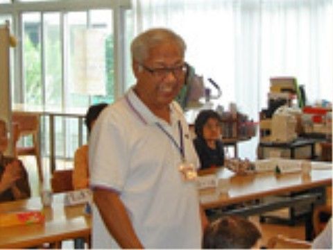 みんなの家・あきがせの施設長。入居者様によりそい、明るく元気にサポートに努めております。