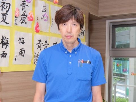 ヴィラフォーレ荻窪の施設長インタビュー。皆様とお過ごしする毎日を大切に、より楽しく過ごせるようサポートしてまいります。