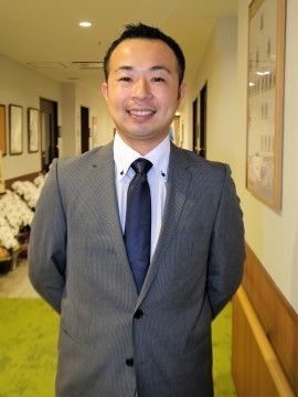 「ニチイホーム東船橋」の施設長。