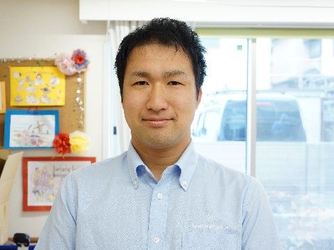 施設長さんの写真。