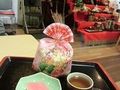 「ケアホームあいあい府中駅西」のひな祭り。季節のお菓子をお召し上がりいただけます。