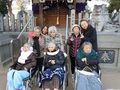 参拝の後、皆で記念撮影