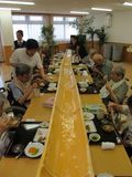 「百ねん庵桜」の流しそうめん。