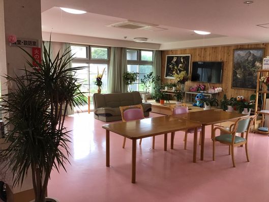 食堂・談話・レクリエーションスペース