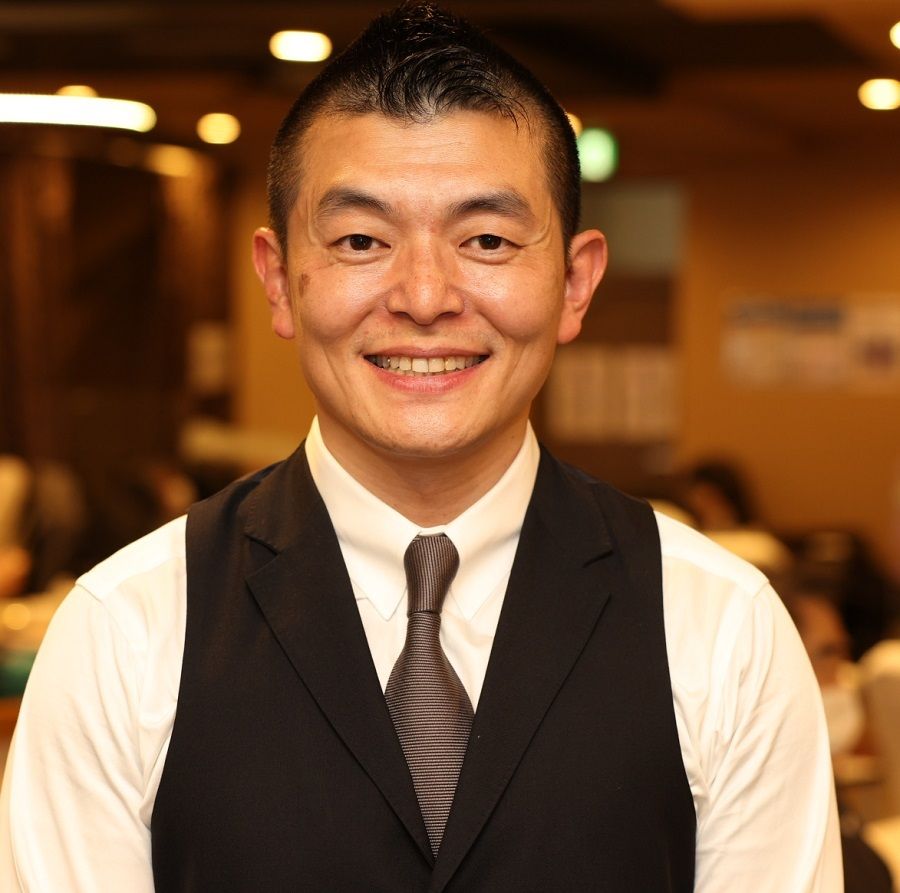麻雀やパチンコで認知機能が向上！？男性が自ら通う「デイサービス ラスベガス」とは