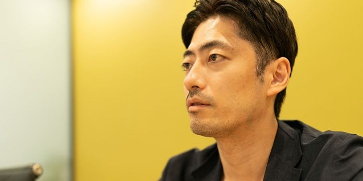 小国士朗氏