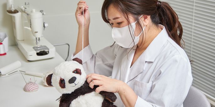 無言で受け止めてくれる、ぬいぐるみこそが心身を癒す」“ぬいぐるみ 