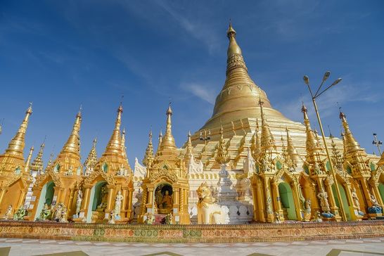 画像提供：Adobe Stock