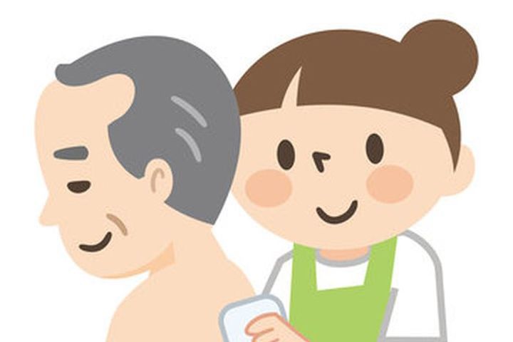 入浴介助の基本と注意点を解説！安全に入浴介助を行うための大事なポイントとは？｜介護の教科書｜みんなの介護