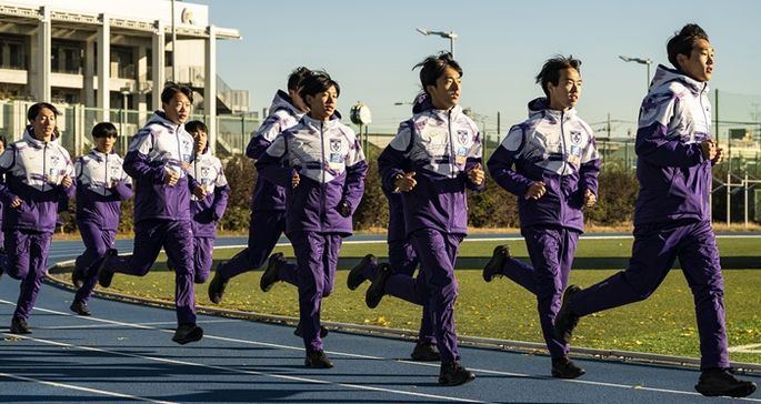 駒澤大学陸上競技部選手たちの練習風景（提供写真）