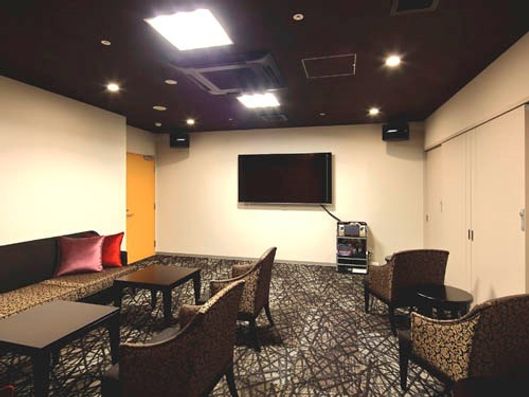 カラオケ＆シアター