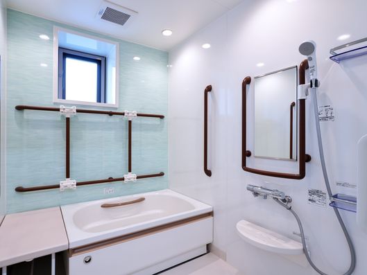 「ルアナ桃ヶ池」浴室。