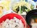 混ぜご飯や麩の浮いた汁物、サラダなどがそれぞれ異なる器に盛られている。