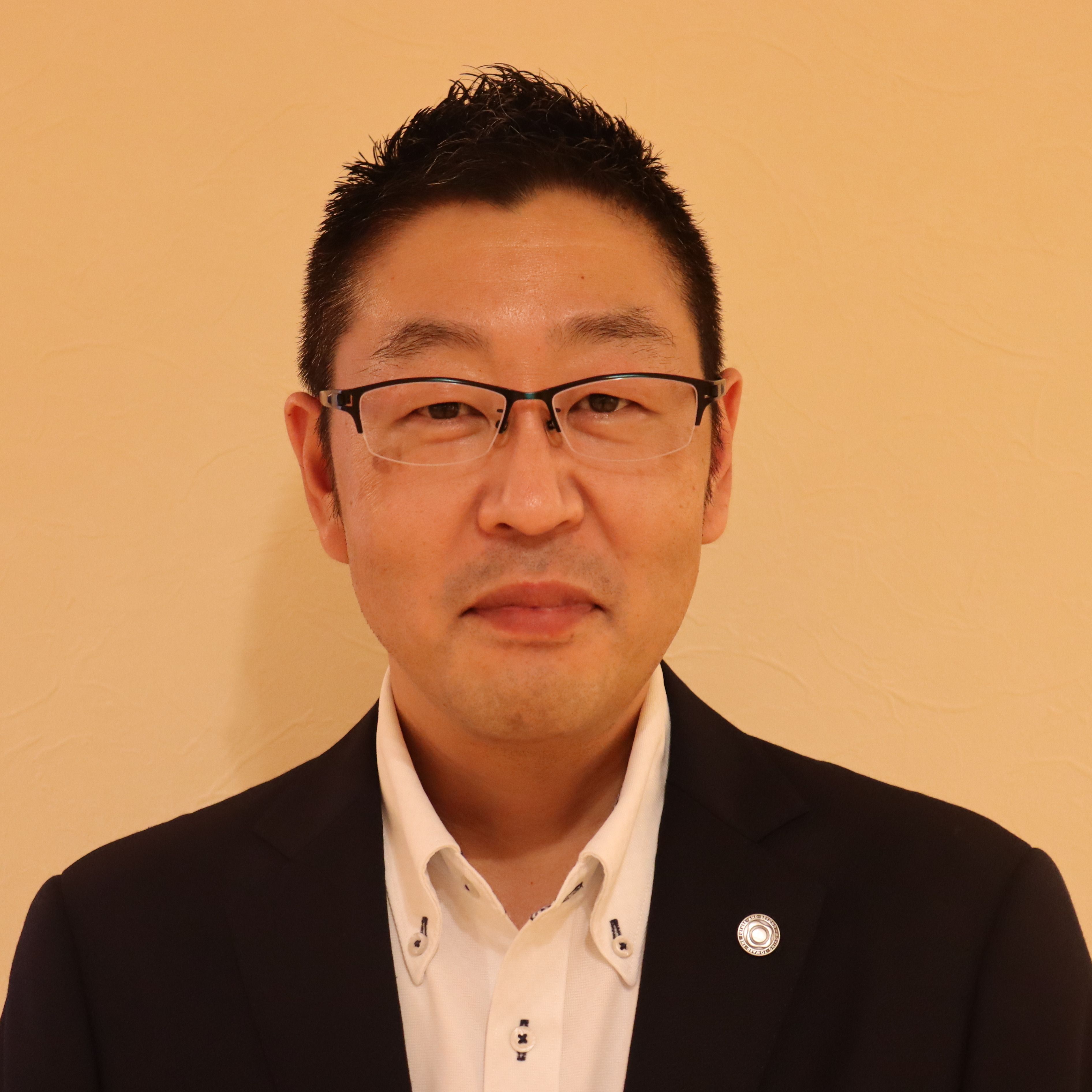 權野 良雄