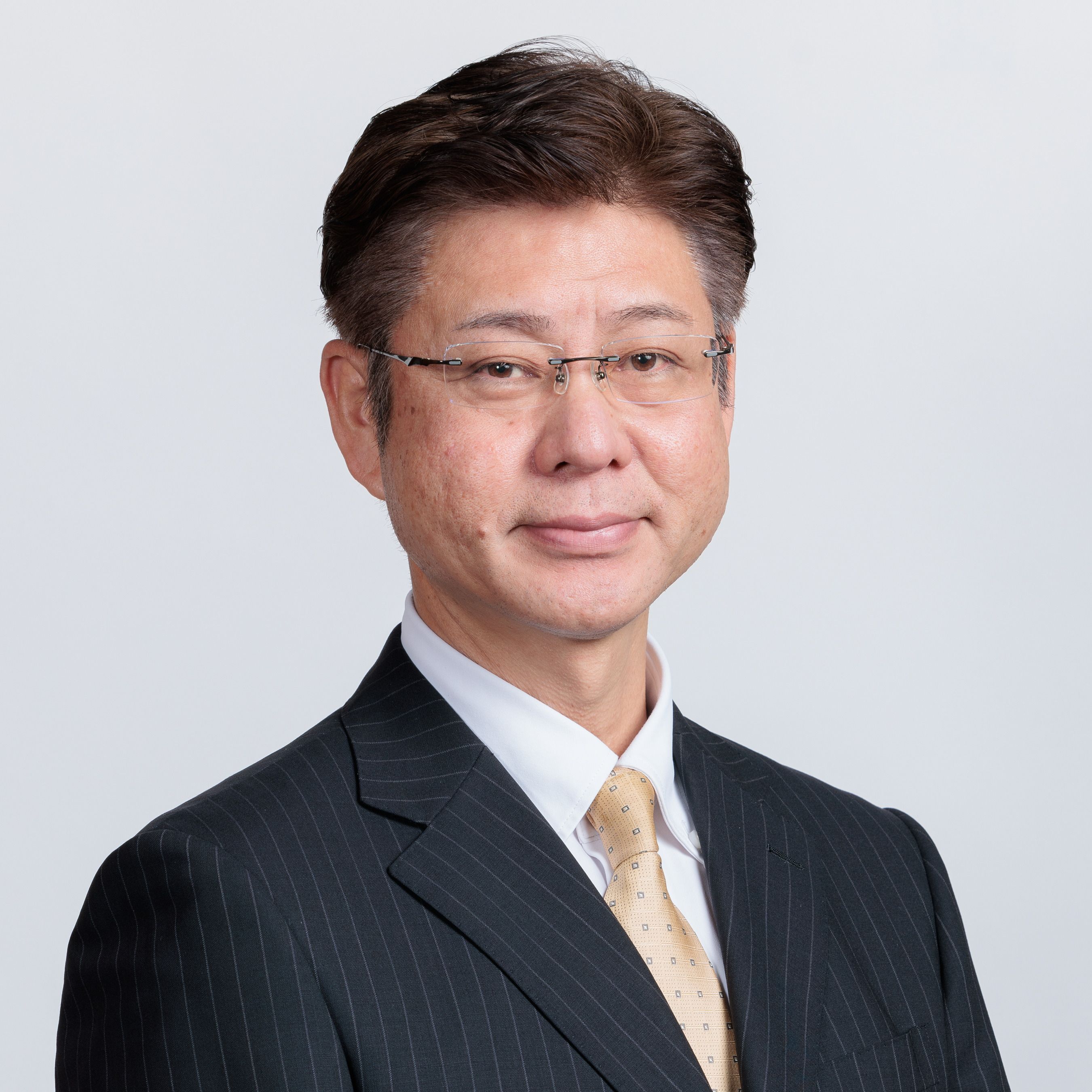 横田 康則