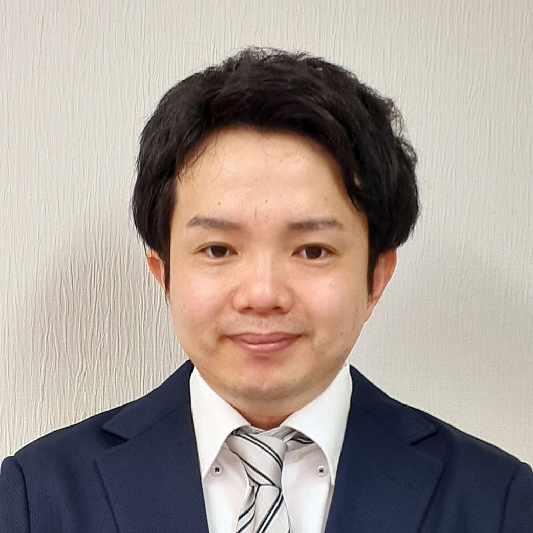 松田 亮二