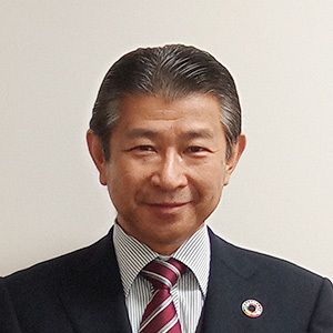 堤 秀夫