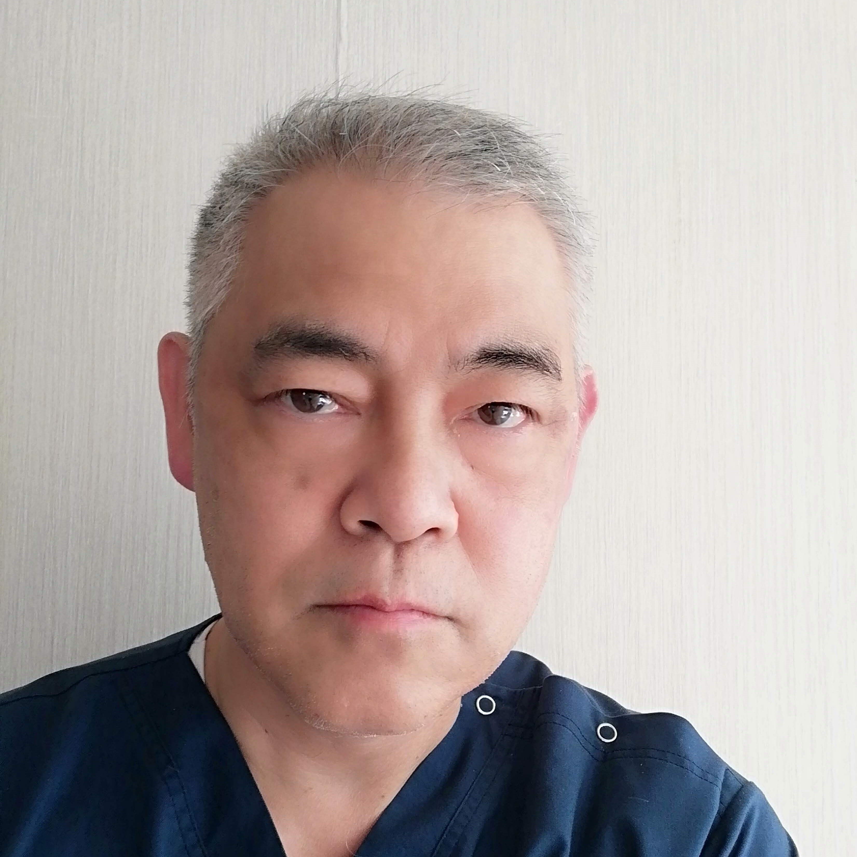 髙橋 俊行