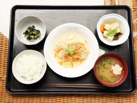 「ライフコミューンふじみ野」お食事。バランスの良いお食事をご提供させていただいてます。