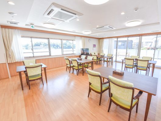 食堂兼機能訓練コーナー