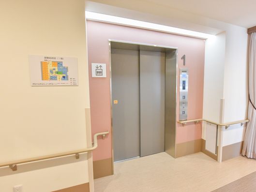 エレベーターホール