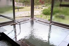 ゆったりとした温泉風呂