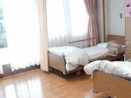 日差しが差し込む居室
