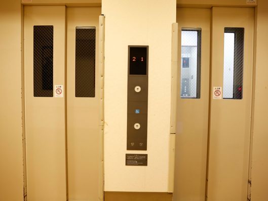 エレベーター