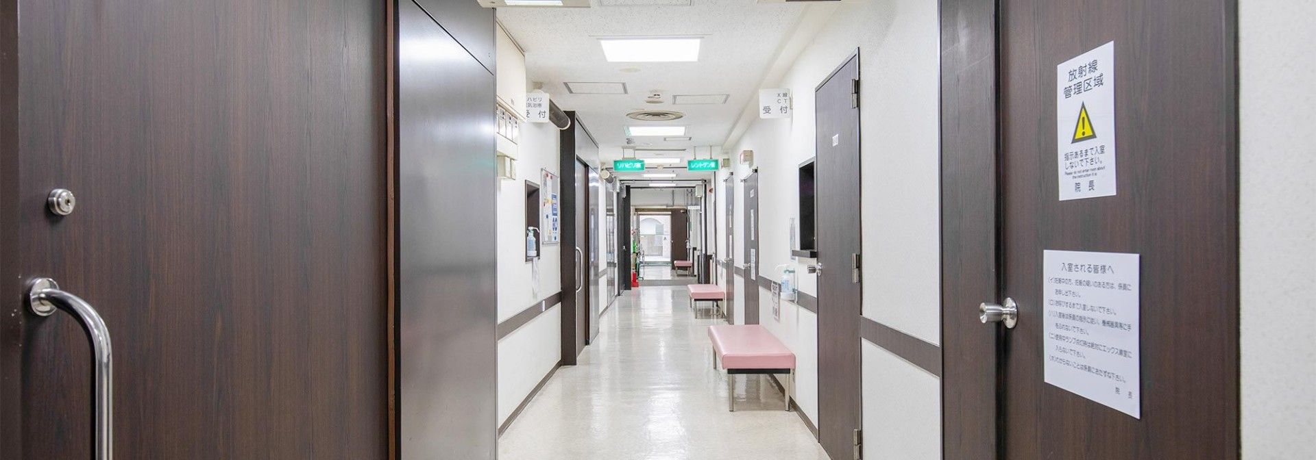 清潔感のある廊下