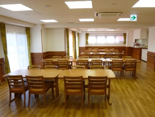 リビングダイニング