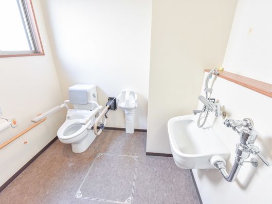 トイレ・洗面台