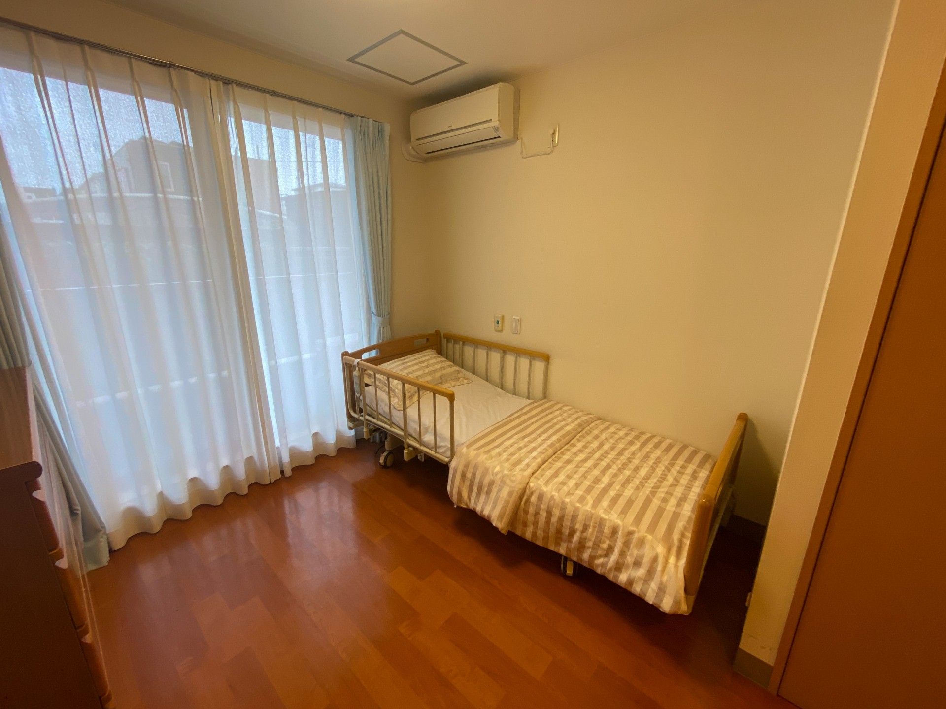エアコンが完備された居室