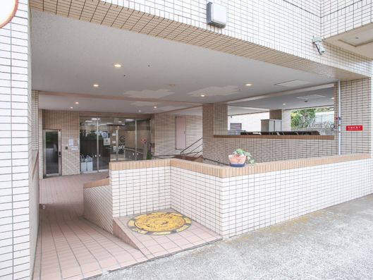 建物入り口