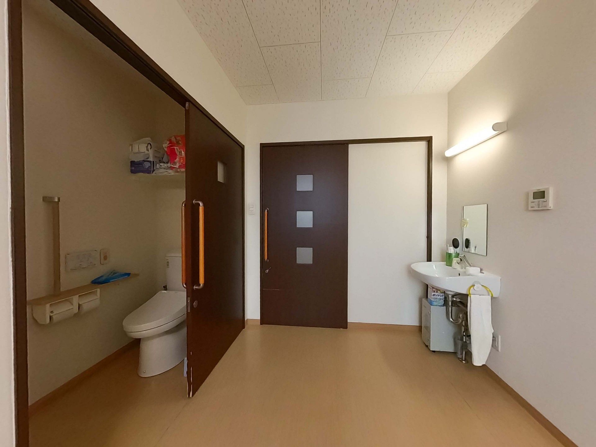 使いやすいトイレと洗面所