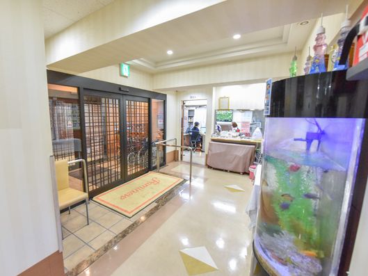 エントランスホール