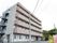 マンションのような形で高級さを感じさせる介護施設の外観