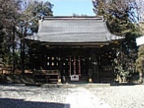 市の重要歴史記念物とされている神社が近くにあるため、ご家族様との外出などでお参りすることが可能となっている。
