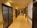 落ち着いた雰囲気の廊下