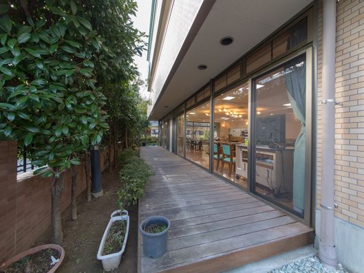 ウッドデッキスペース