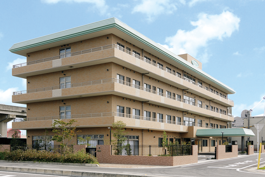 入居者様が毎日楽しみにしている、栄養バランスに配慮した食事の一例