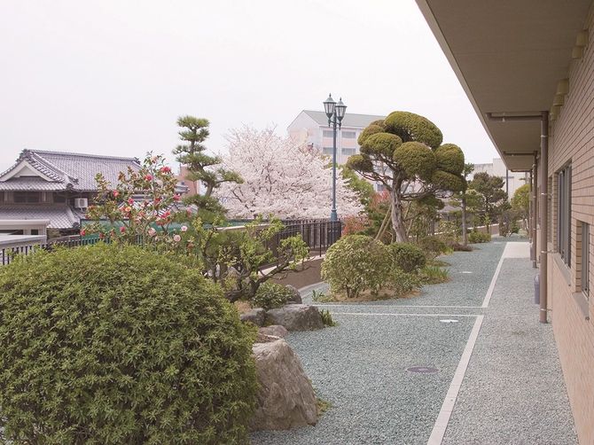 ツクイ・サンシャイン松山（株式会社 ツクイ）の施設写真