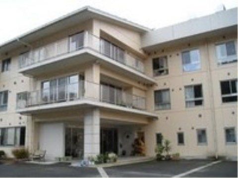 ゆったりした外観の建物