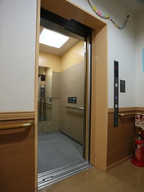 エレベーター
