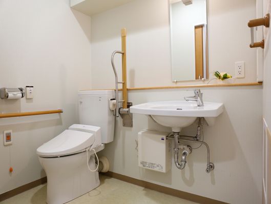 広々としたトイレ