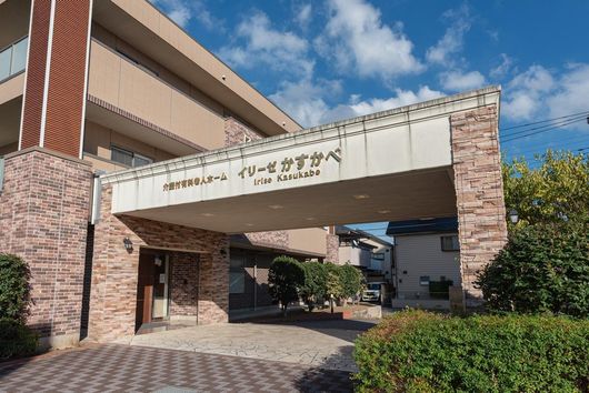 外観エントランス