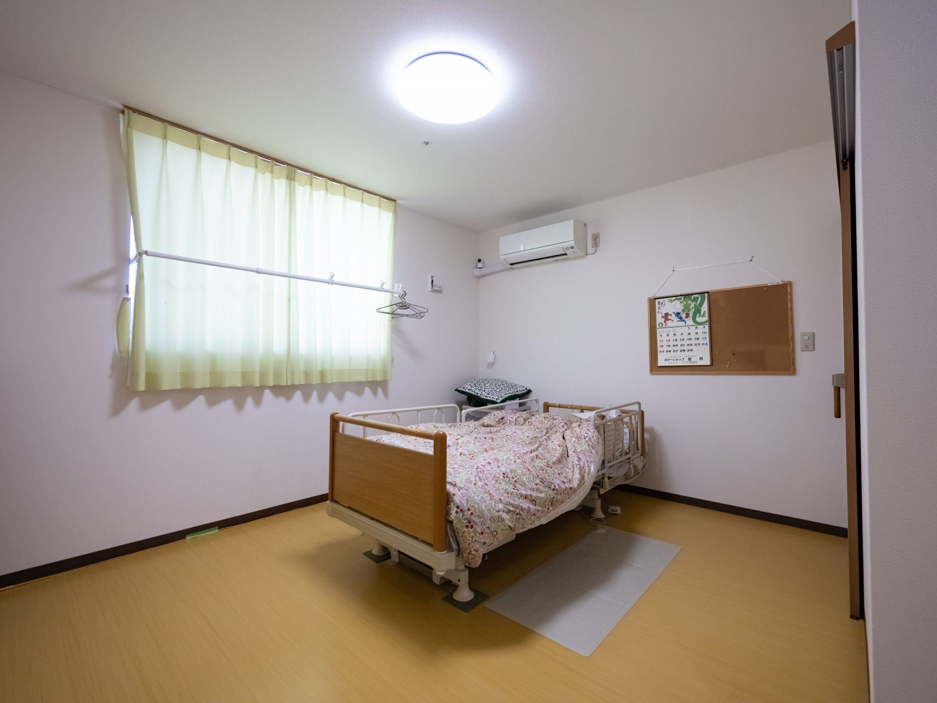 清潔な個室の居室