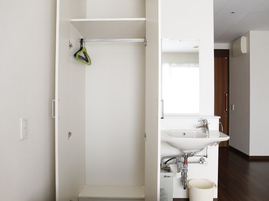 クローゼット内