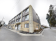 静かな住宅街に面した施設