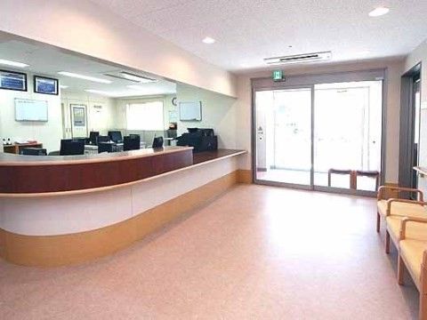 「ココファン蘇我」受付。エントランス近くにカウンターを設けています。