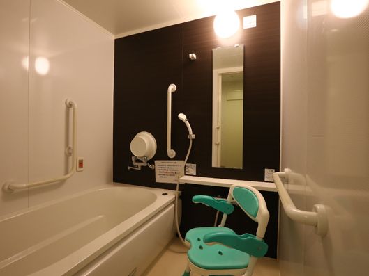 共同浴室　内部